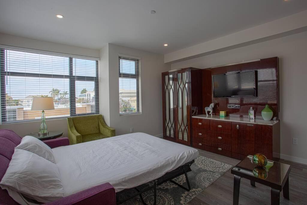 One Bedroom Apartment With San Diego Downtown View Екстериор снимка